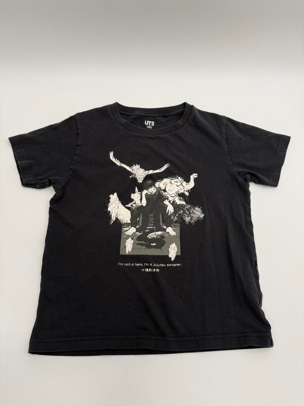 Uniqlo UT Jujutsu Kaisen Anime Graphic T Shirt Kids Size 130 Black Manga Tee